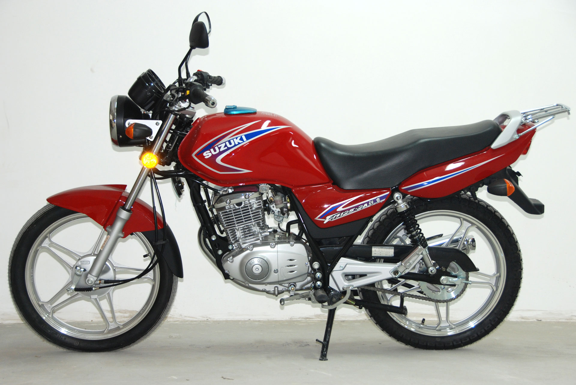 en125-2.jpg